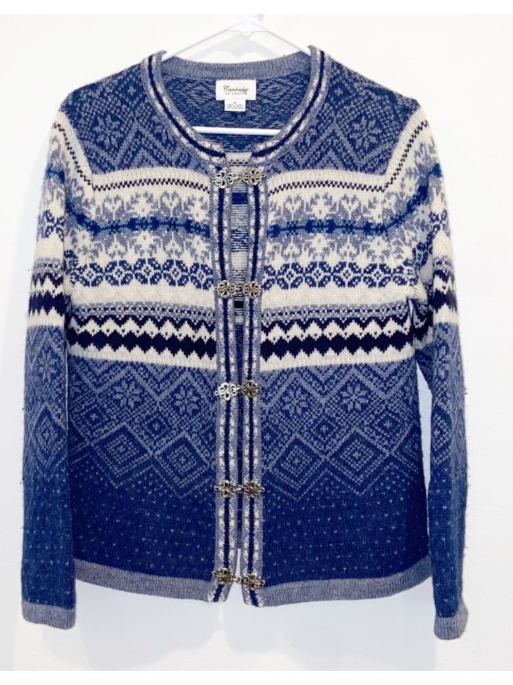 Cambridge Dry Goods Wool Cardigan Size Small